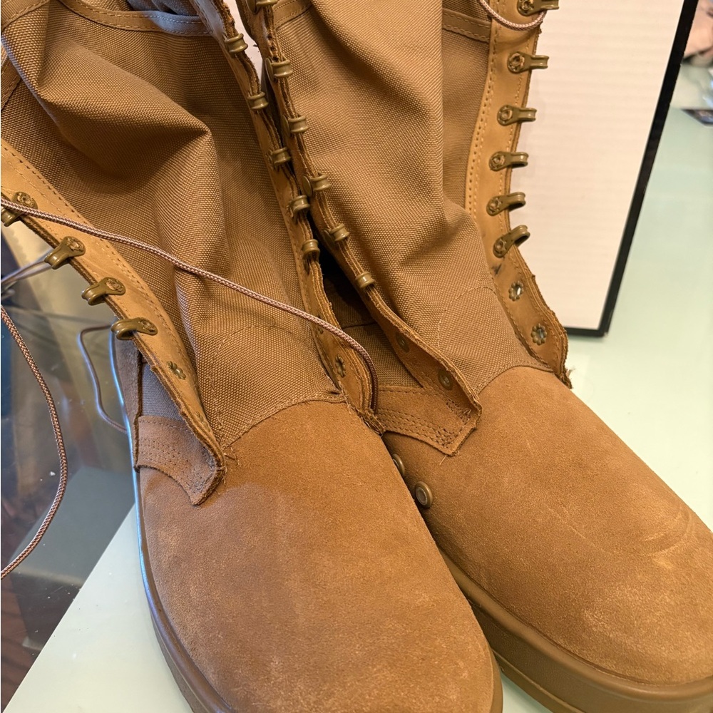 Rocky Desert Tan Combat Boots